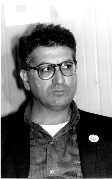 Dario Bellezza (1944-1996), scrittore, poeta e drammaturgo italiano. Omosessuale dichiarato, si ammal nell&#39;87.